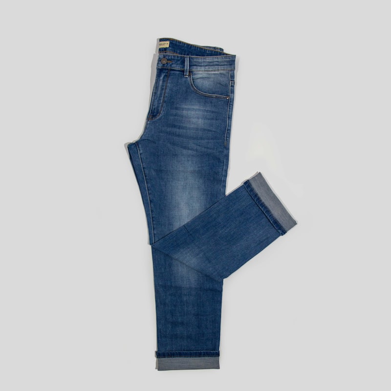 Jean droit délavé medium